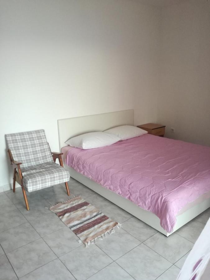 Apartman Laus Zavalatica Exterior foto